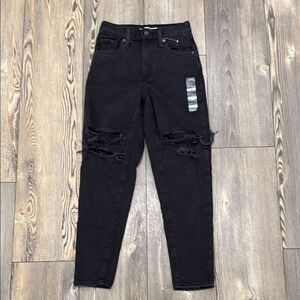 Levi's High Waisted Mom Jean